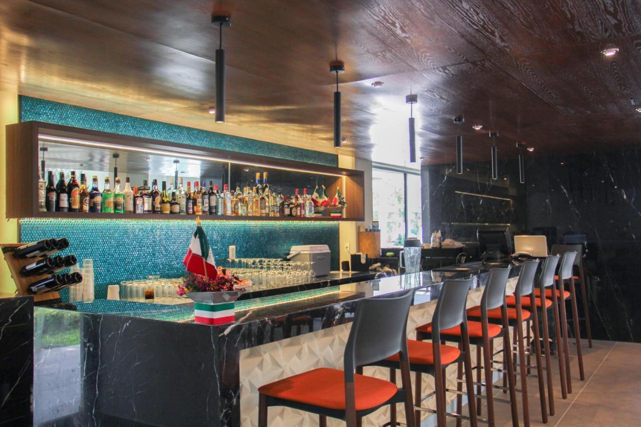 Hotel Y Parque Acuatico La Caldera Abasolo Ngoại thất bức ảnh