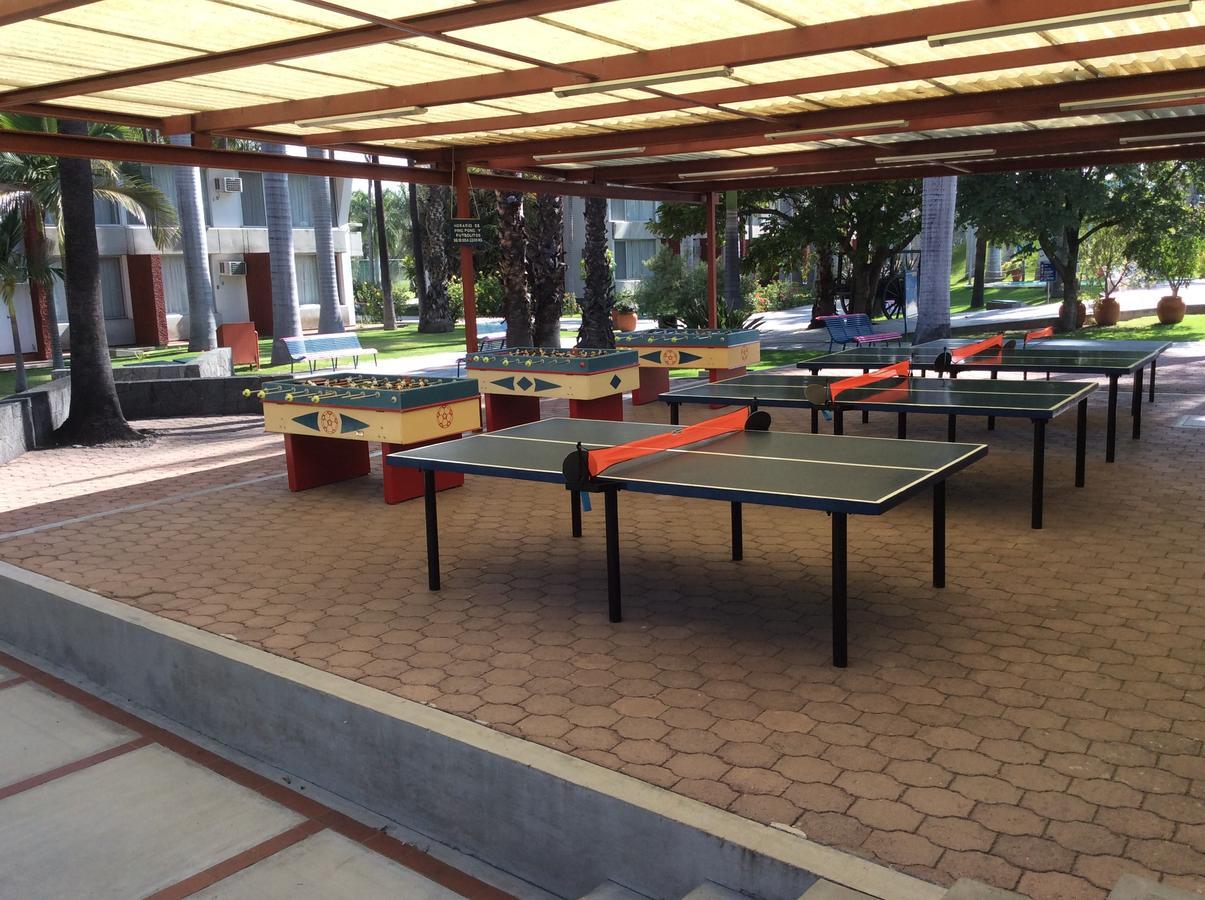 Hotel Y Parque Acuatico La Caldera Abasolo Ngoại thất bức ảnh