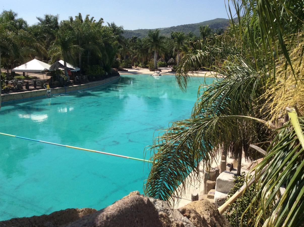 Hotel Y Parque Acuatico La Caldera Abasolo Ngoại thất bức ảnh